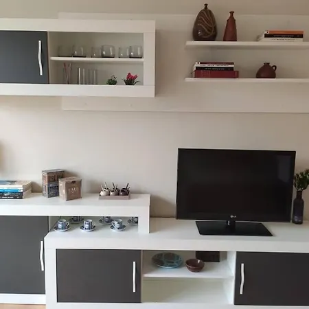 Apartamento Clara. Céntrico Y Acogedor Appartement Alba De Tormes